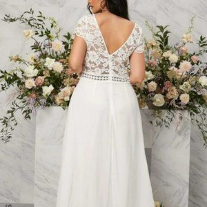Shein - Plus Lace Insert V Back Maxi Chiffon Wedding Dress - 4X(20)